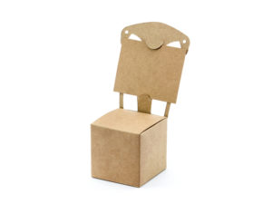 Krabička v tvare stoličky s menovkou - kraft